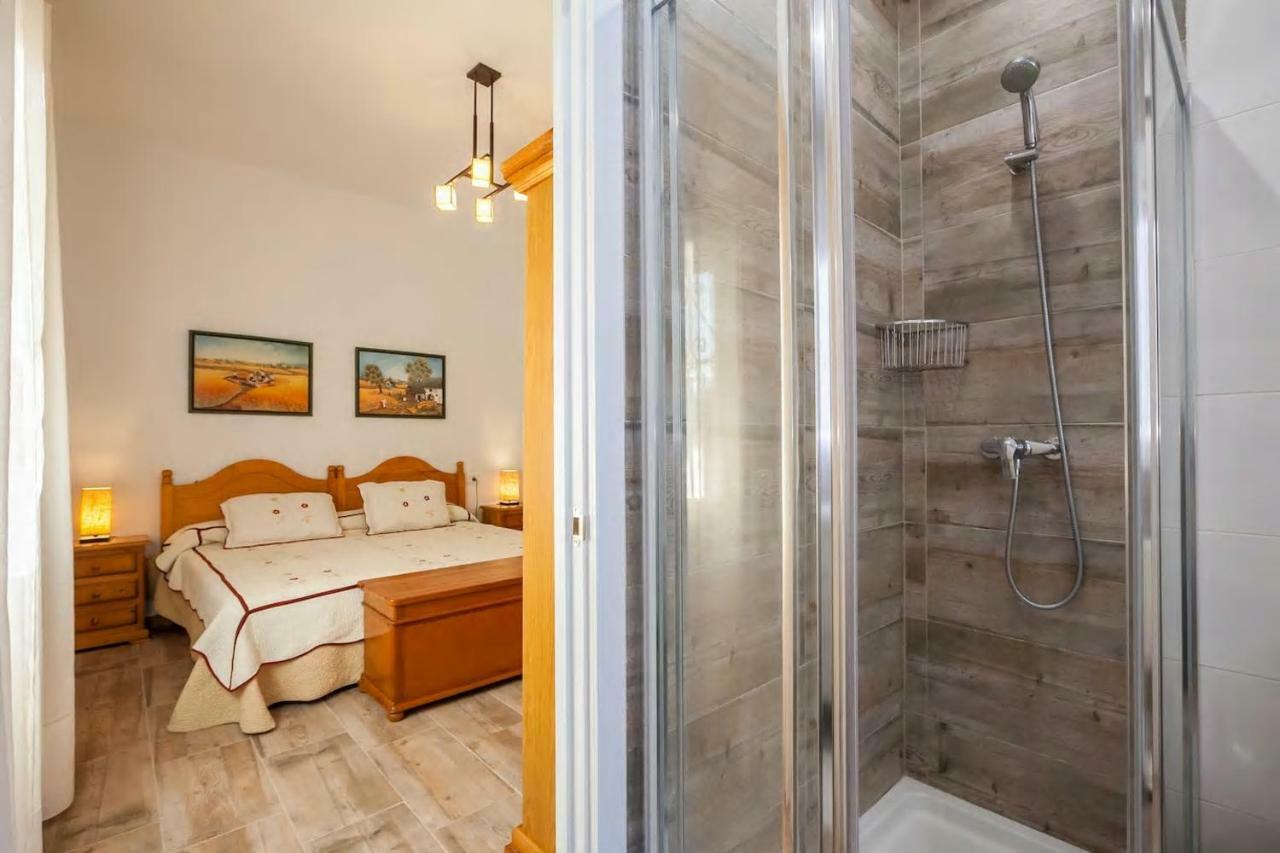 Villa Del Manzano Villanueva del Ariscal Ngoại thất bức ảnh