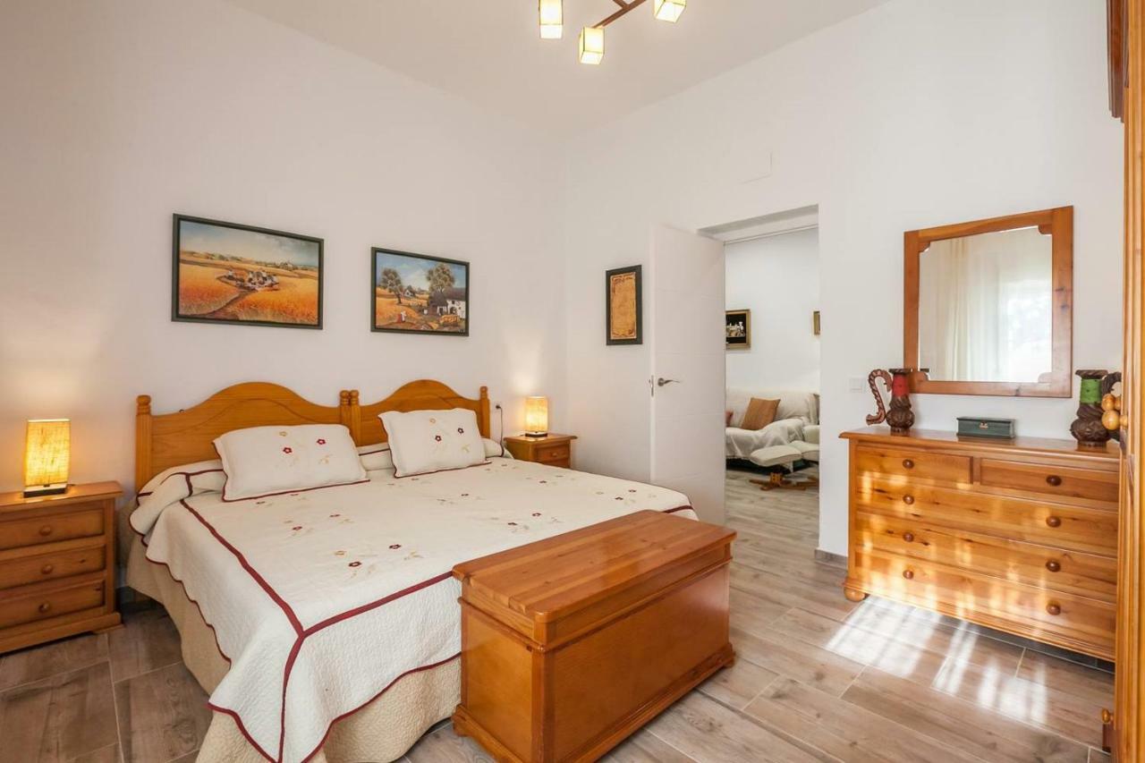 Villa Del Manzano Villanueva del Ariscal Ngoại thất bức ảnh